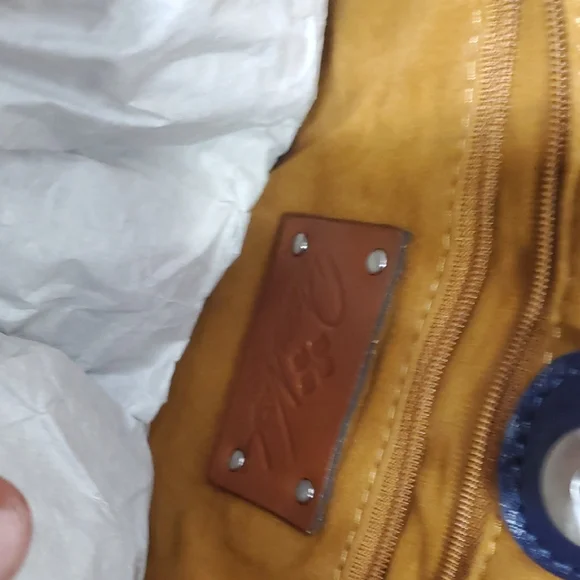 Patricia Nash Midnight Blue Leather Shoulder Bag - Picture 6 of 7